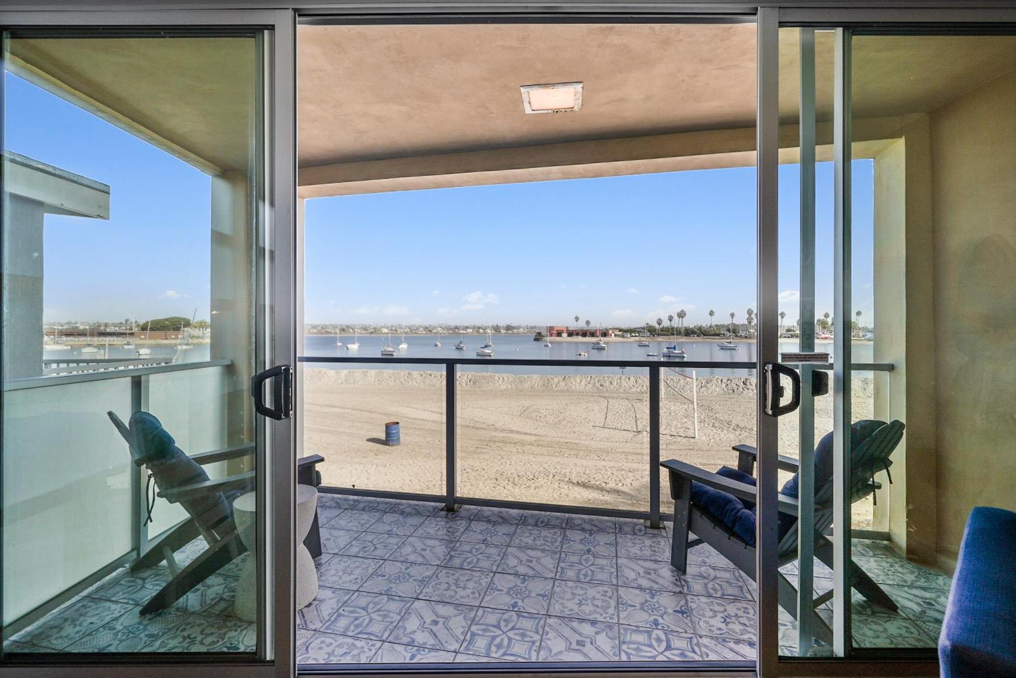 Stunning Bayfront Condo With Gorgeous Views, Garage, Massive Roof Deck & Ac - Dogs Welcome! Сан-Диего Экстерьер фото