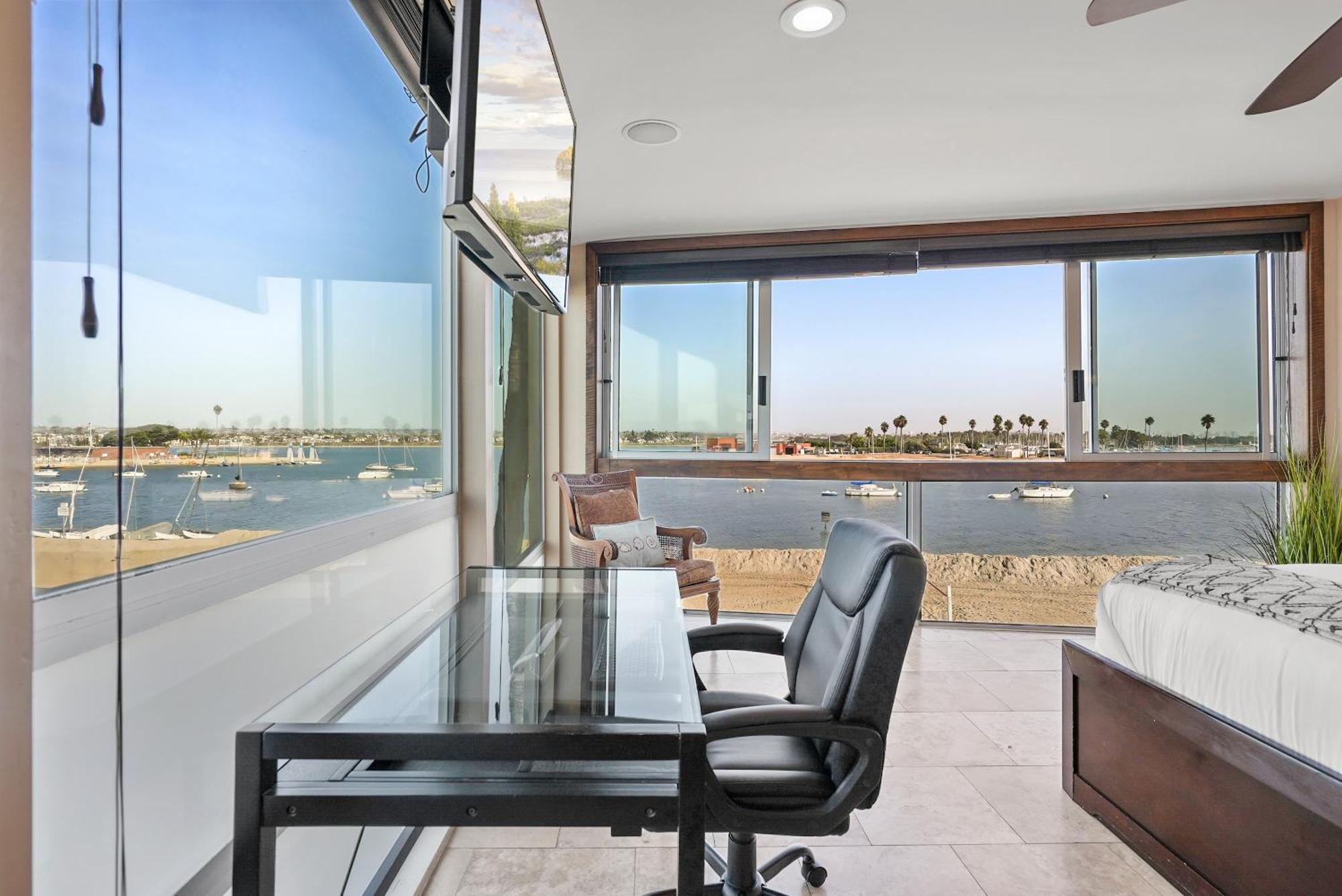 Stunning Bayfront Condo With Gorgeous Views, Garage, Massive Roof Deck & Ac - Dogs Welcome! Сан-Диего Экстерьер фото