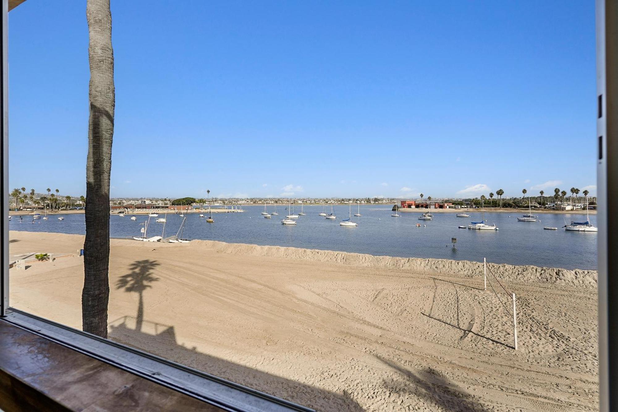 Stunning Bayfront Condo With Gorgeous Views, Garage, Massive Roof Deck & Ac - Dogs Welcome! Сан-Диего Экстерьер фото